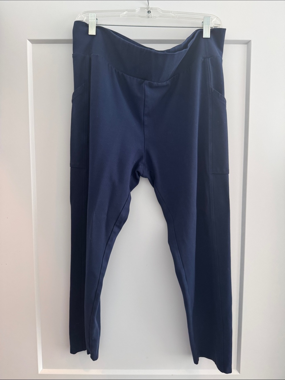 Women’s Navy Performance Stretch Pants